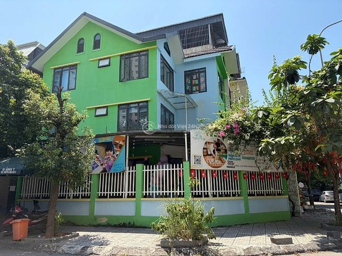 Cho thuê nhà BT đầu đường Tố Hữu, MB 90 m2x3 tầng, tổng DT 170m2