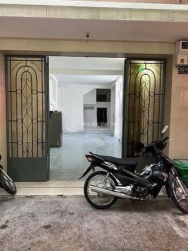 Cho Thuê Nhà 35/7 Bùi viện, Phường Bến Thành, Quận 1, hẻm xe hơi