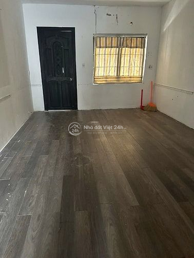 Cho Thuê Nhà 35/7 Bùi viện, Phường Bến Thành, Quận 1, hẻm xe hơi
