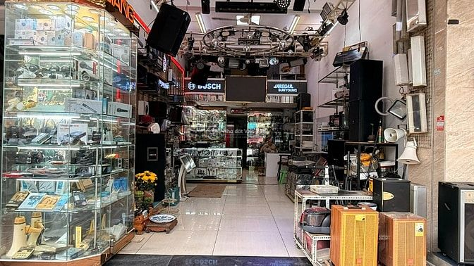 Cho thuê cửa hàng mặt phố Hàng Bài, ngay hồ Hoàn Kiếm, diện tích 50m2