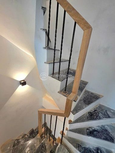 TÒA CHDV CỔ NHUẾ BTL - LÔ GÓC 3 THOÁNG - 20P THU 100TR - GIÁ 19.X TỶ