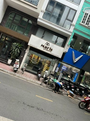 Cho thuê nhà mặt phố Phạm Hồng Thái, quận Ba Đình, Hà Nội