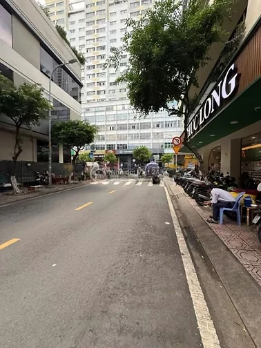 Bán nhà số 8 đường 10A,P khánh hội Q4,dt:4x14m,giá: 17.5tỷ(4 tầng)