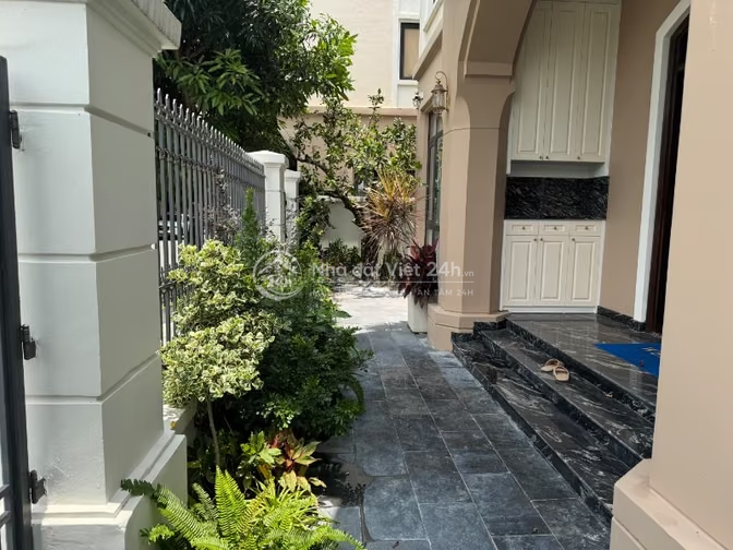 cần bán biệt thự đơn lập, căn góc, Cọ Xanh 2-173, DT 210m2, Giá 45 Tỷ