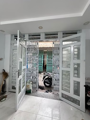 BÁN NHÀ 4 X12 SỐ NHÀ HUYỆN, VỊ TRÍ CỰC ĐẸP
