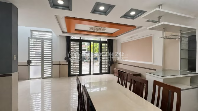 Chính chủ bán nhà khu Phan Xích Long - Phú Nhuận, 51m2, 3 lầu, ST, 4PN