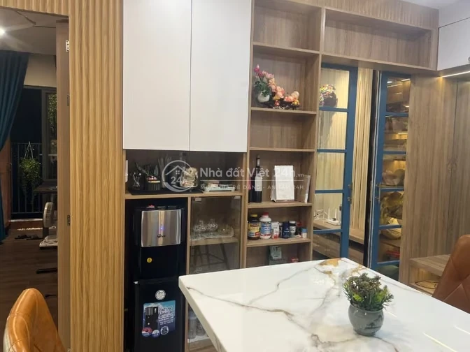 Cần bán CH Chung cư 2PN, 2WC nội thất mới, đầy đủ, cao cấp