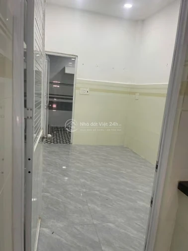 Bán gấp nhà MT hẻm Sinco, gần khu Y tế Kỹ Thuật Cao, Aeon Mall
