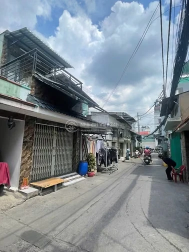 Bán gấp nhà MT hẻm Sinco, gần khu Y tế Kỹ Thuật Cao, Aeon Mall