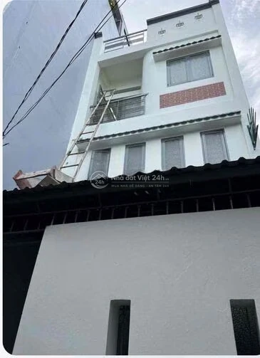 BÁN NHÀ HẺM TÔN THẤT HIỆP 4TẦNG SÂN THƯỢNG 2PN 2WC