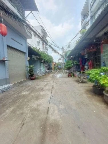 nhà 3 tầng trương phước phan,lê văn quới 80m2 hẻm ô tô thông