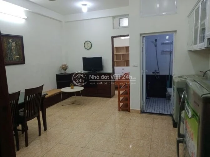 Chính chủ cho thuê CHDV 65m2, 2N1K ngõ 141 Trích Sài, Tây Hồ, Hà Nội.