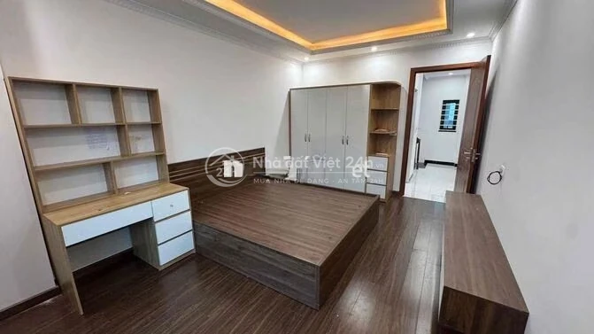 CHO THUÊ NHÀ NGUYÊN CĂN 5Tx3PN TỔ 12 YÊN NGHĨA - FULL ĐỒ - Ô TÔ ĐỖ CỬA