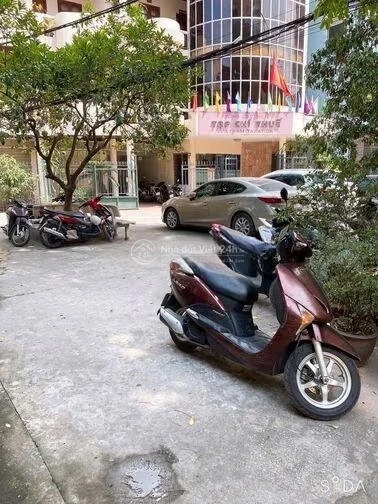 Cho thuê Tầng 1 Tập Thể Bộ Tài Chính