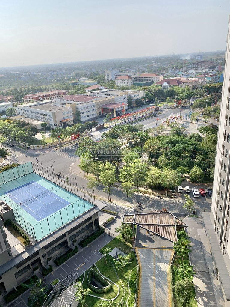 Bán căn 59m2, giá 2.7xty view nội khu, tầng trung