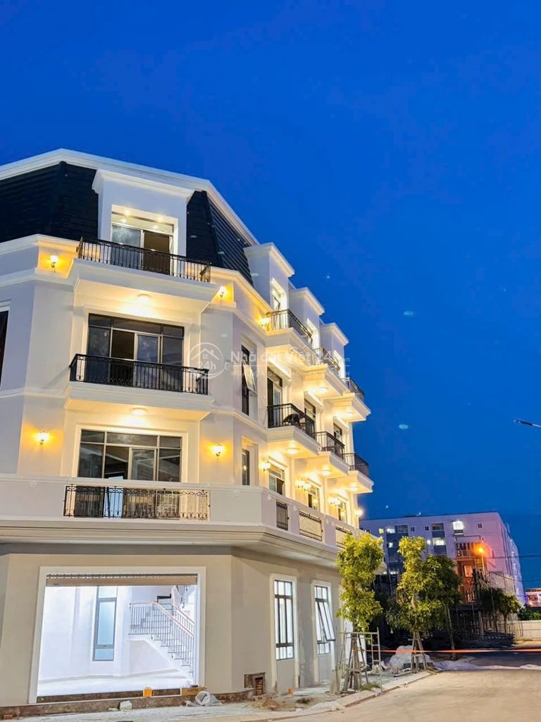 Nhà phố biển kiến trúc châu âu giữa lòng Phan Rang Khánh Hòa