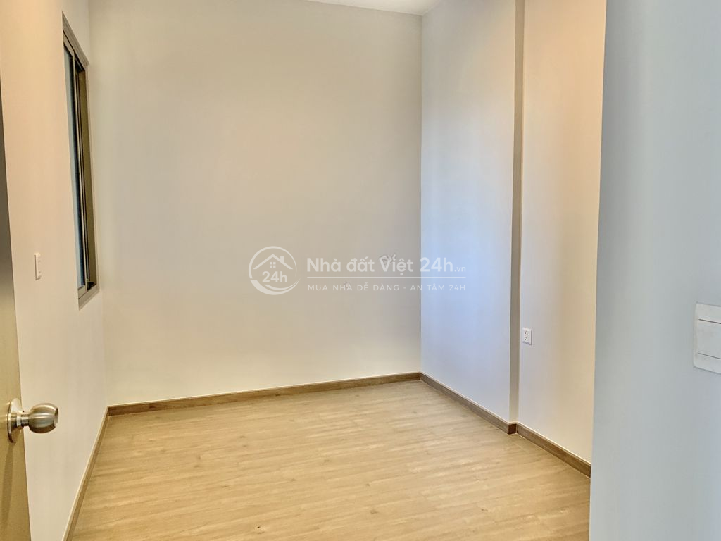 Cc Westgate, 59m2 hướng đông, full 102%, block A