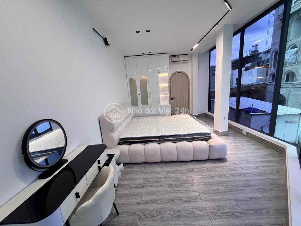 Villa Building Luxury 2MT- Biệt thự full Kính Tân Phú