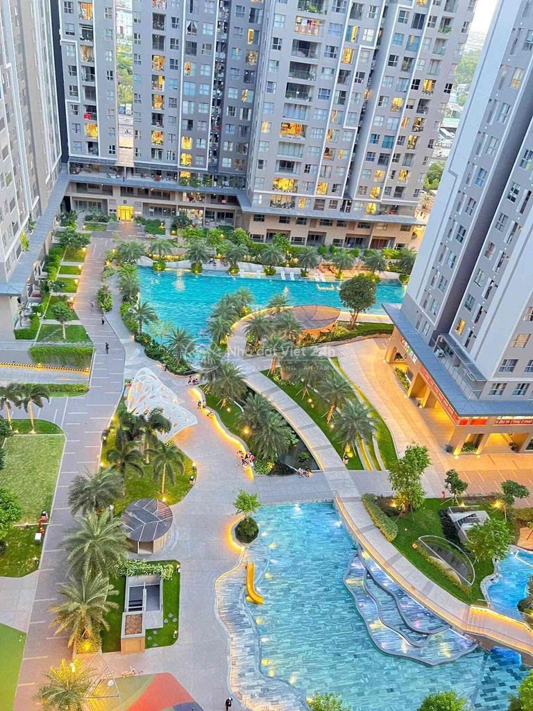 Cho Thuê 59m2 2PN2WC 6.5 Triệu - Nội Thất Giường Tủ , View Hồ Bơi