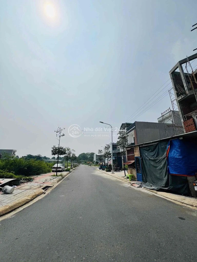 Bán 1 số lô đường F6,F7 KDC Bửu Long giá 3,5 tỷ sổ sẵn sang tên ngay