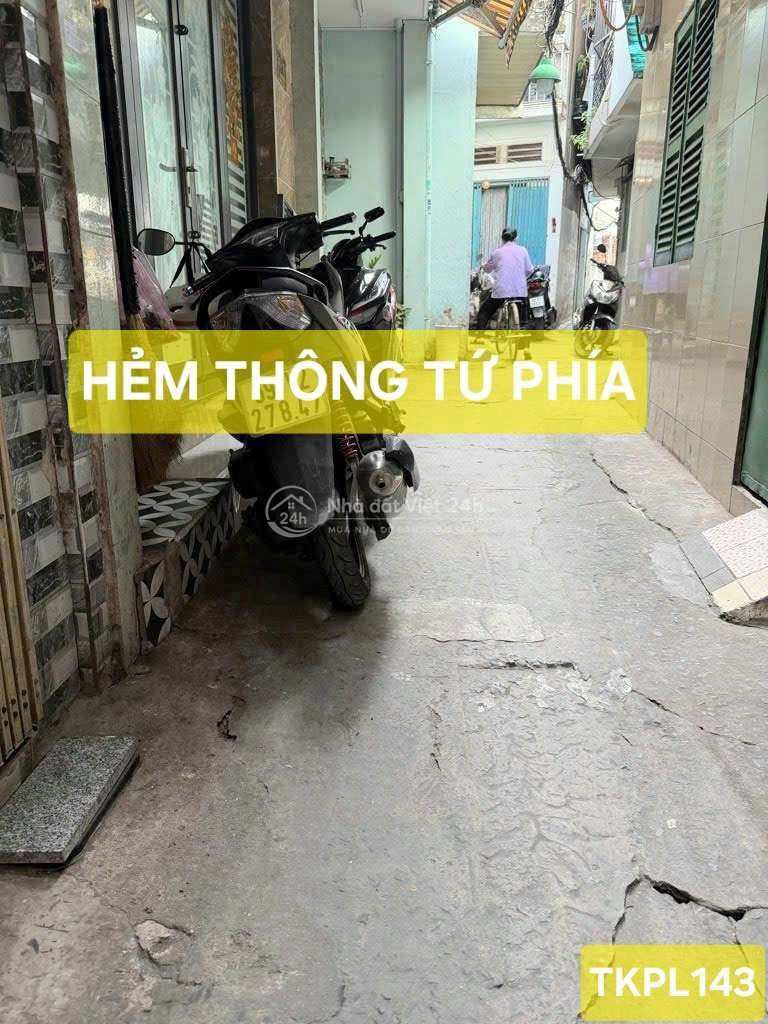 CHỈ NHỈNH 2 TỎI HỘ KHẨU TT Q.3 NHÀ 3 TẦNG