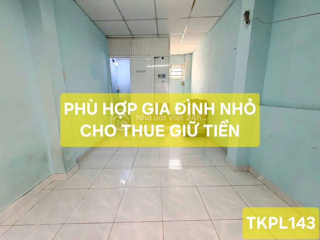 CHỈ NHỈNH 2 TỎI HỘ KHẨU TT Q.3 NHÀ 3 TẦNG