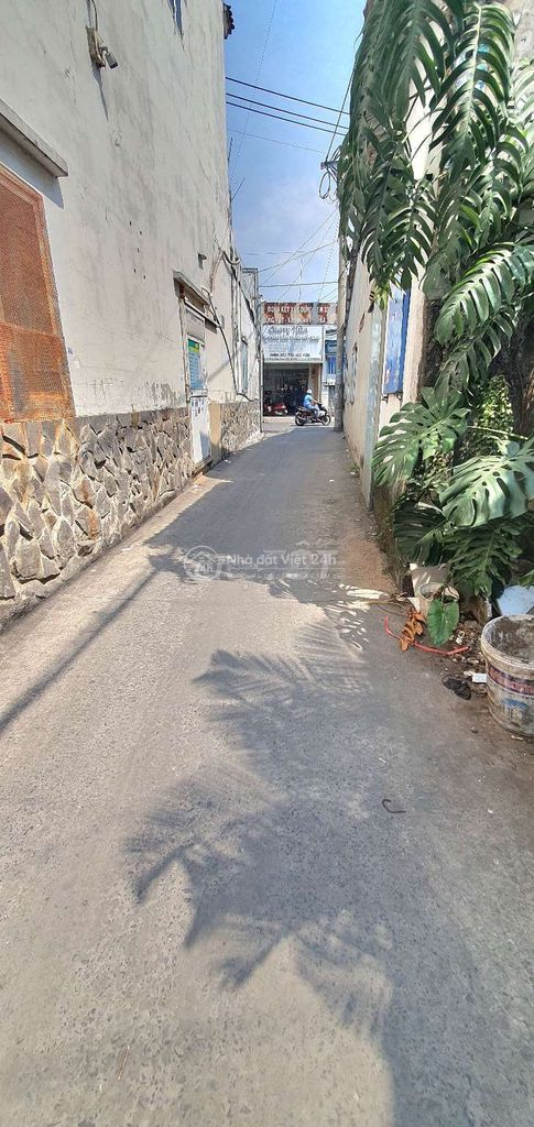BÁN NHÀ SÁT CHỢ HIỆP THÀNH .PHƯỜNG TÂN THỚI HIỆP