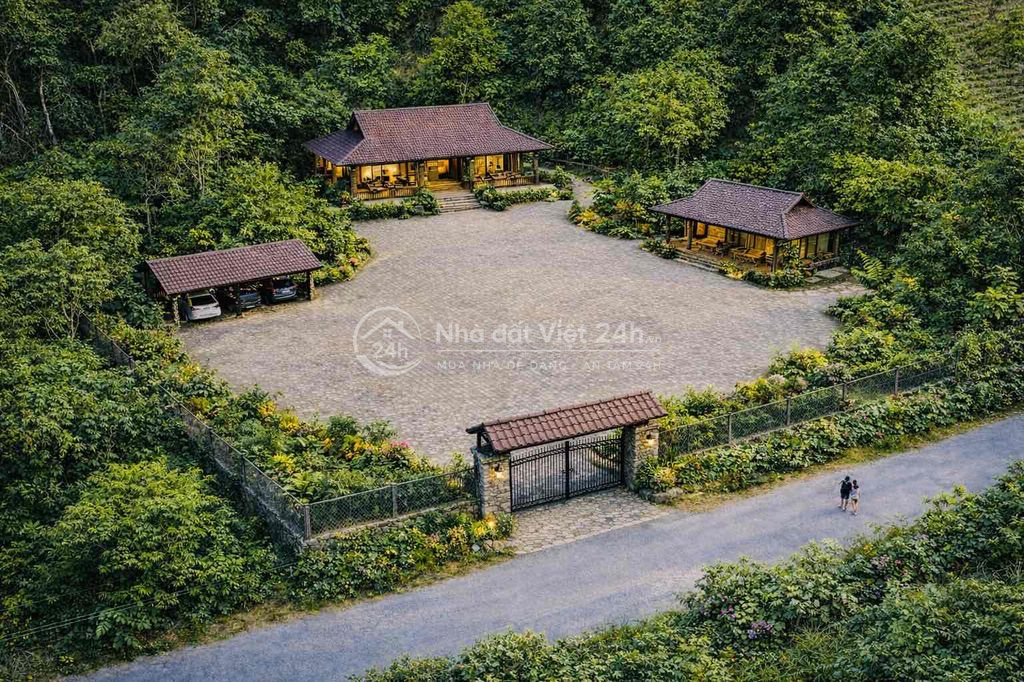 Bán lô đất mặt tiền đường Liên xã ( đường 8 mét )
