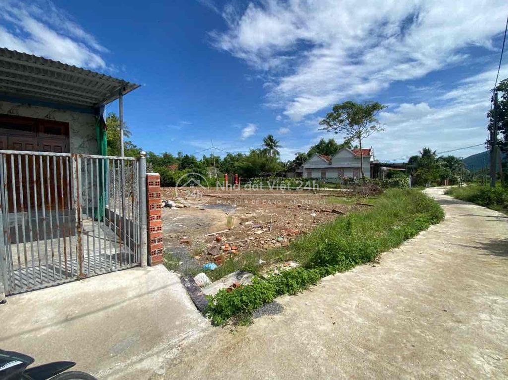 bán nhanh lô đất đẹp giá mềm tại Phường Ninh Hoà chỉ 399tr