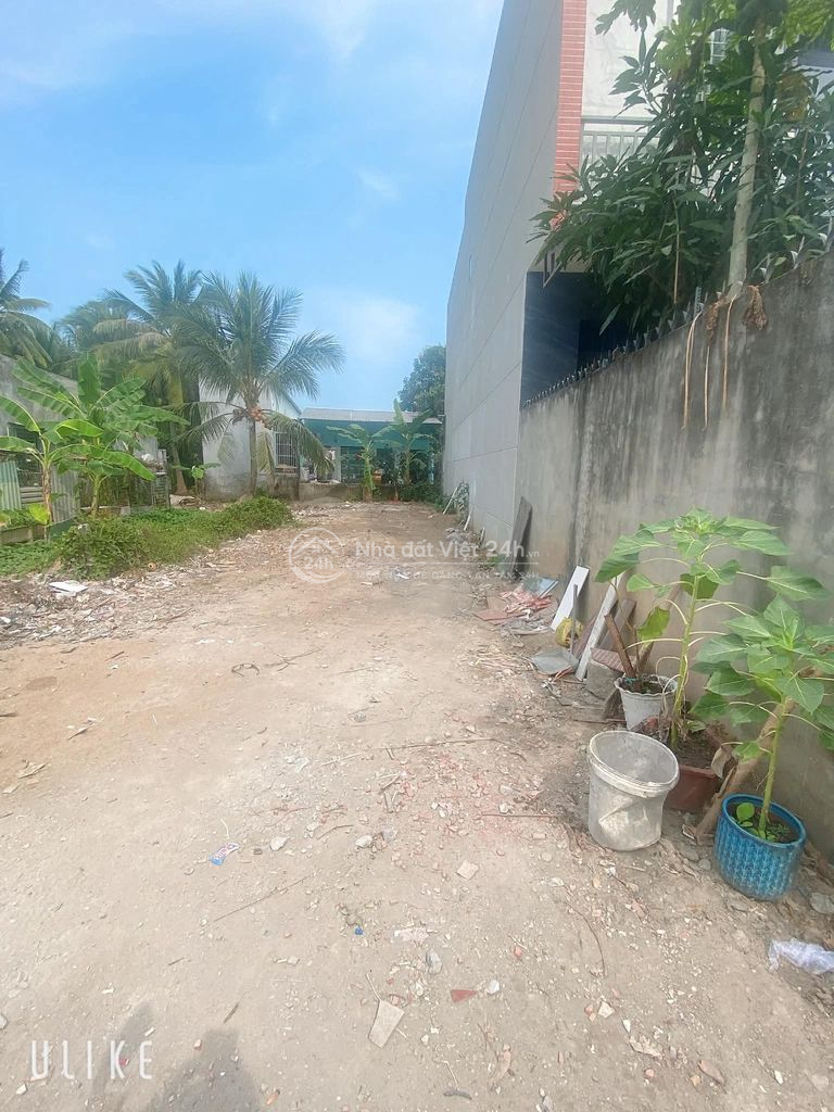 Đường xe tải siêu vị trí gần mặt tiền 118.6m2 ngang 5m giá 1.5tỷ