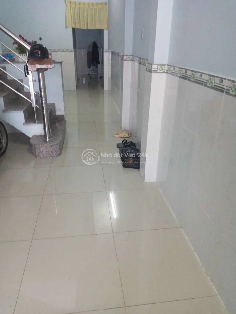 BÁN NHÀ TẠI TT HÓC MÔN