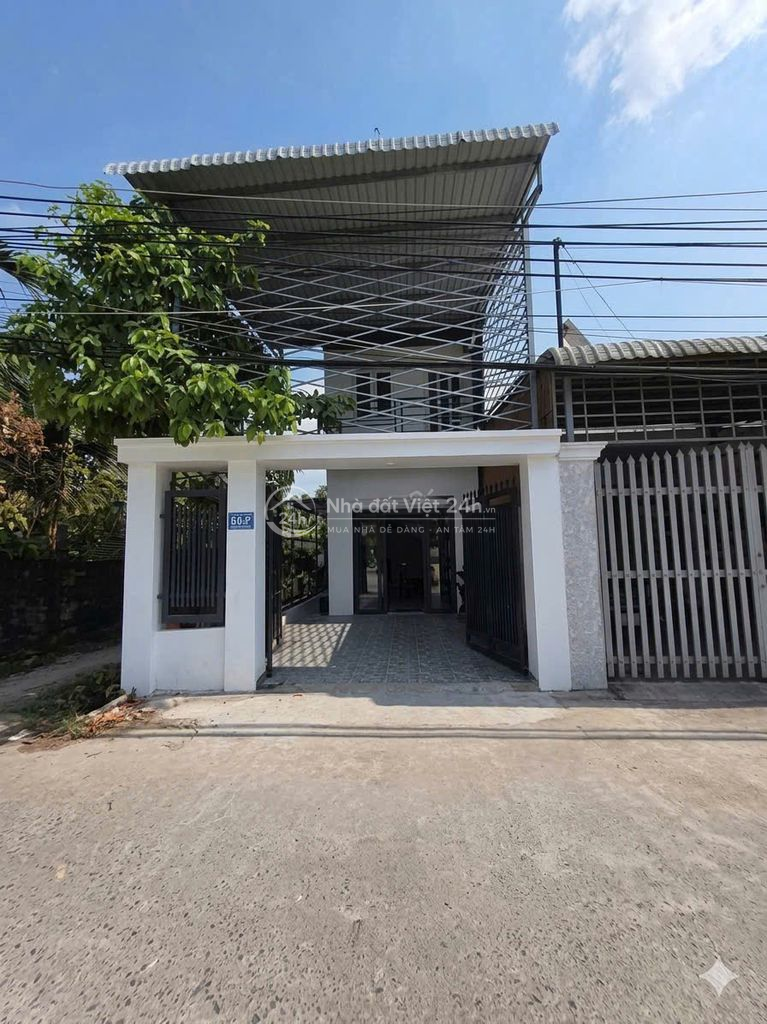 120m2(5mx24m) Nhà góc 2MT xây mới TT Lái Thiêu, vừa ở vừa có dòng tiền