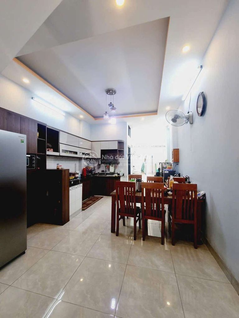 Bán rẻ nhà khu dân cư đông hòa dĩ an gần thủ đức