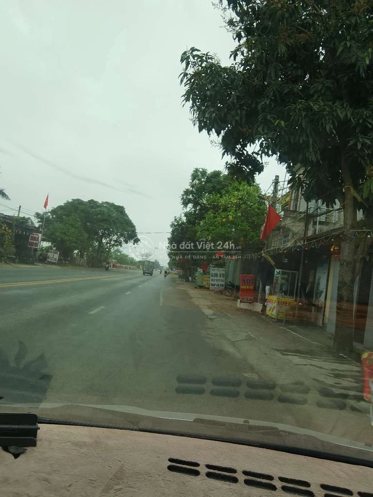Đất mặt phố Châu Giang Đông Hưng