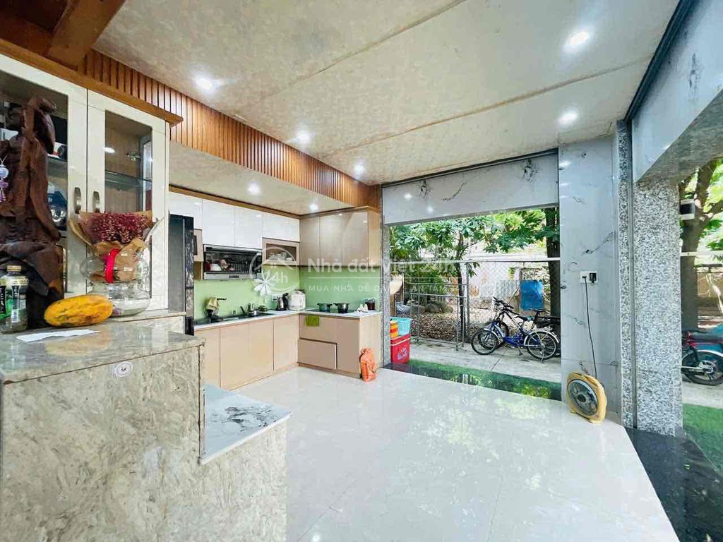 Cho Thuê Biệt Thự (1.300m2) Mặt Tiền Sông Đồng Nai - Bờ Kè Mới- 45tr