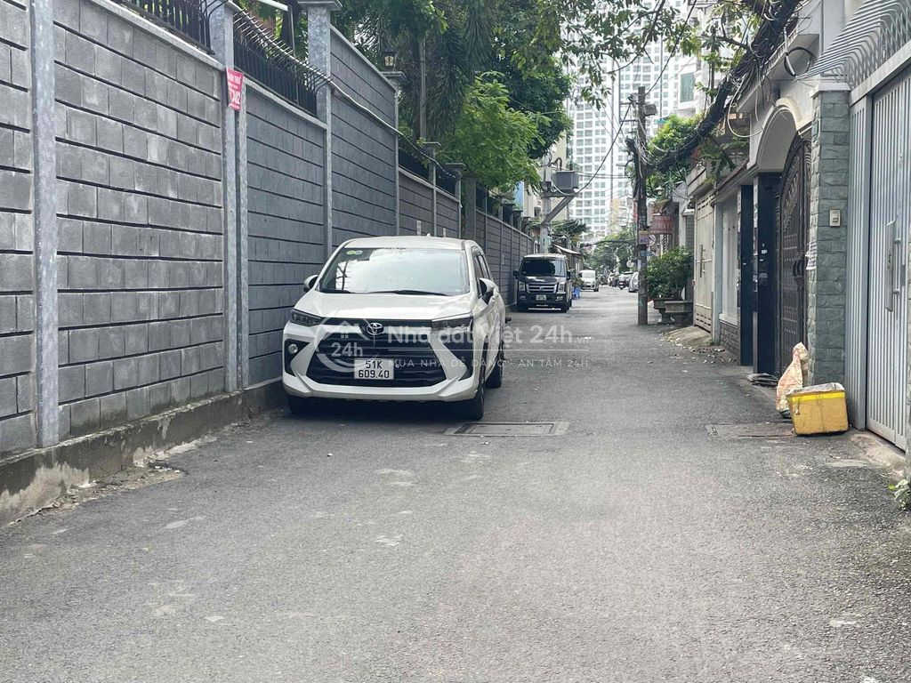 bán nhà hẻm xe hơi 793 kiều đàm,sát bên Q1-4