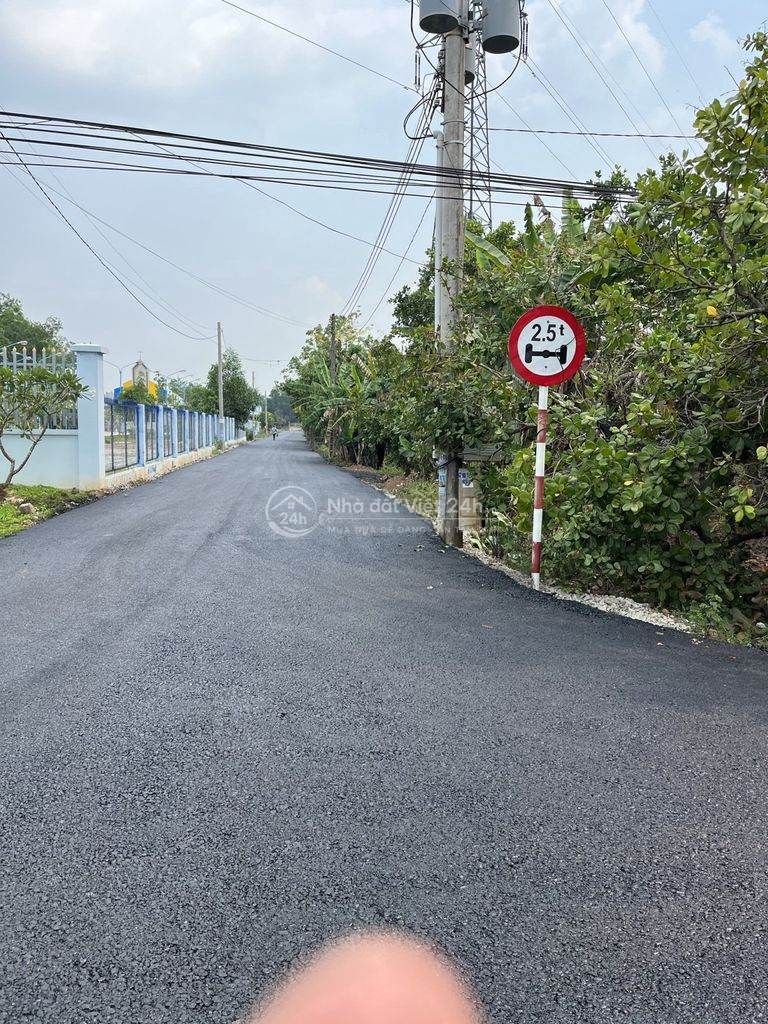 Cần bán gấp 2 hecta đất mặt tiền đường nhựa 16m Bàu Bàng Trừ Văn Thố