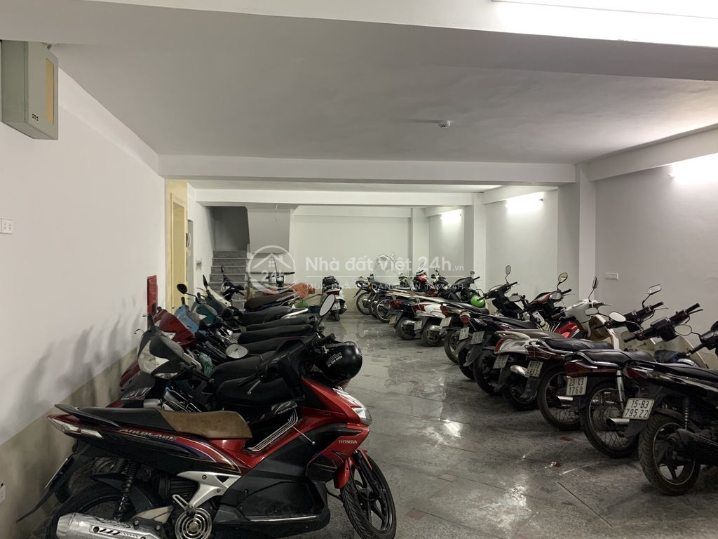 Cho thuê vp phố đại la,hai bà trưng,hà nội,dtsd 230m2, thông sàn,