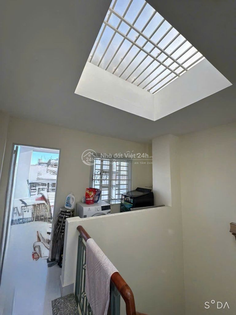 Mặt Tiền đường số 72 khu Bình Phú Q6 Giá 8,3 tỷ còn thương lượng