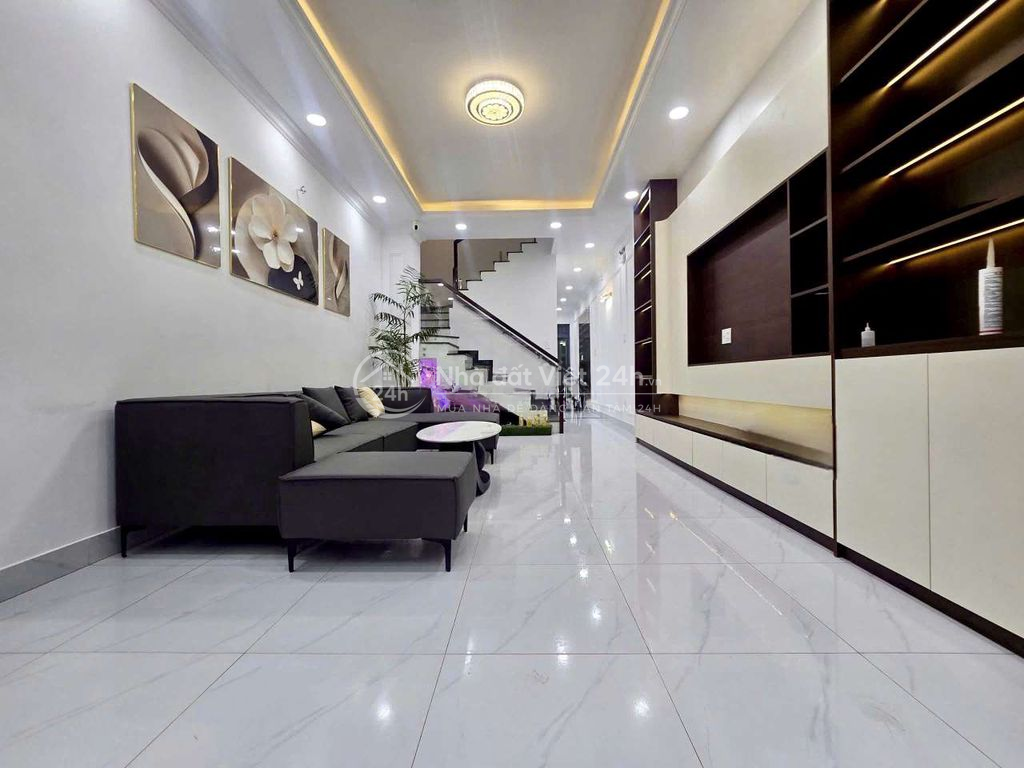 NHÀ CHÍNH CHỦ HH 3%. NGUYỄN VĂN QUỲ Q7