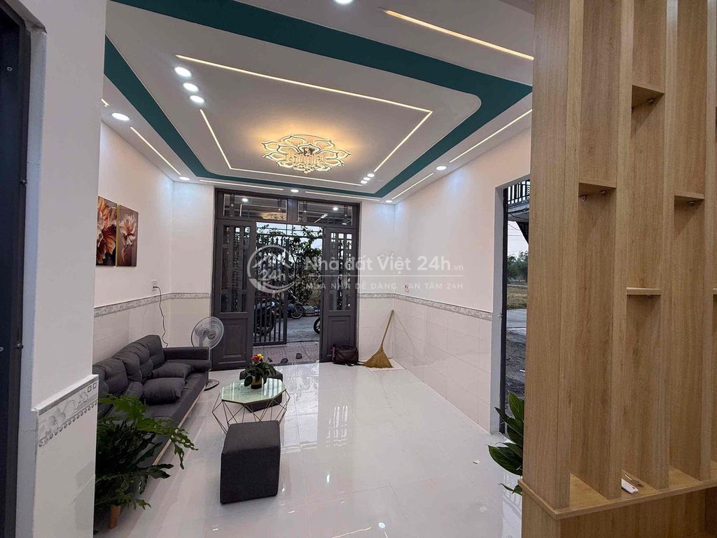 Nhà góc 2mt hẻm oto quay đầu, đường tỉnh lộ 9 Mỹ Hạnh Nam