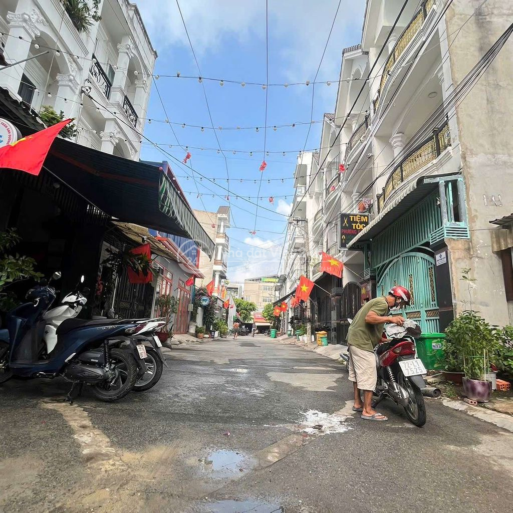 Nhà đẹp Tx22- ngay chợ Minh Phát- nhanh mới còn