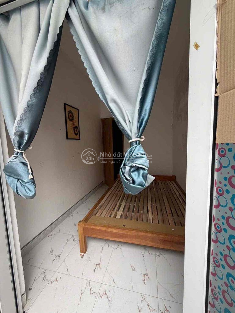 cần bán nhà kiệt đinh tiên hoàng, thông Nguyễn tất thành