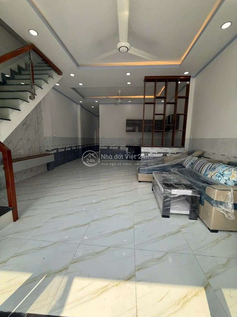 Bán nhà mặt tiền vị trí đẹp ngay trung tâm Bến Cát Bình Dương