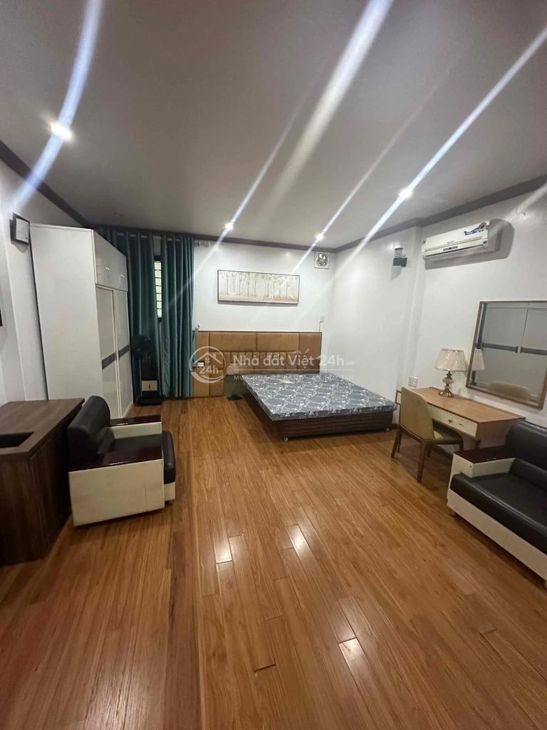 Thoáng mát, an ninh tốt, không chung chủ, giờ giấc tự do.