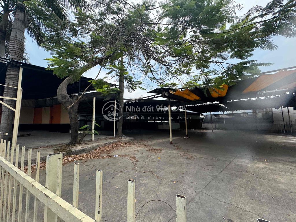 cho thuê mặt bằng MT Nguyễn Văn Linh 750