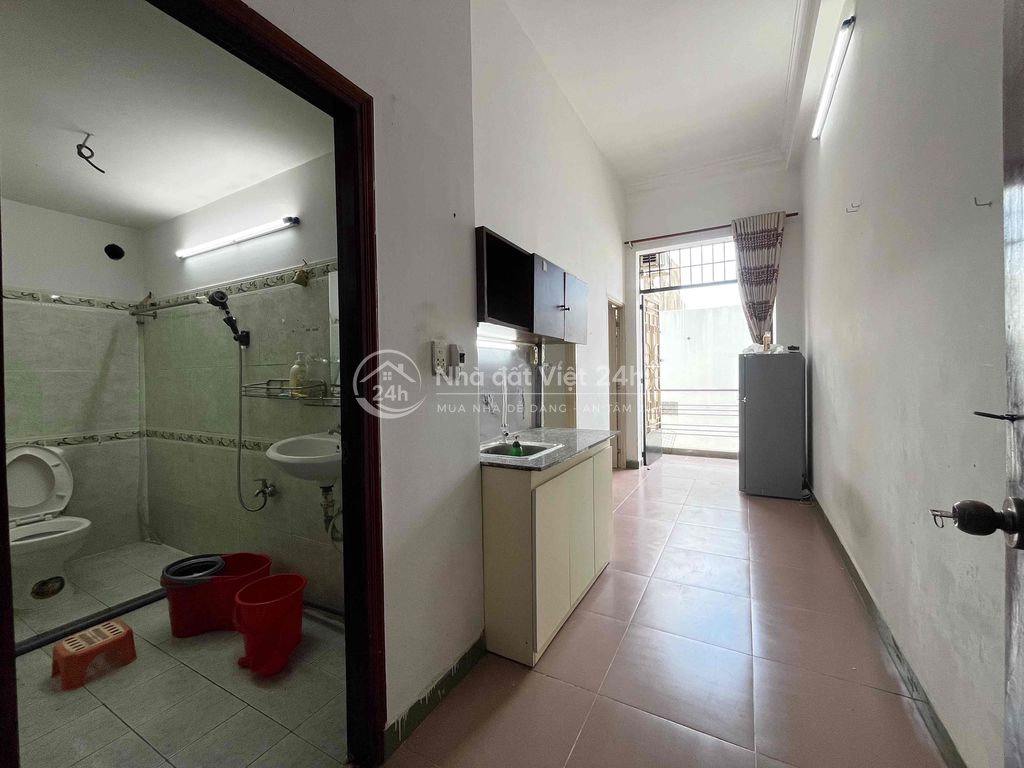 CHO THUÊ CĂN HỘ 2PN BAN CÔNG QUẬN 10 - FULL NỘI THẤT - KHÔNG GIỚI HẠN