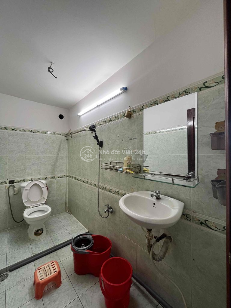 CHO THUÊ CĂN HỘ 2PN BAN CÔNG QUẬN 10 - FULL NỘI THẤT - KHÔNG GIỚI HẠN