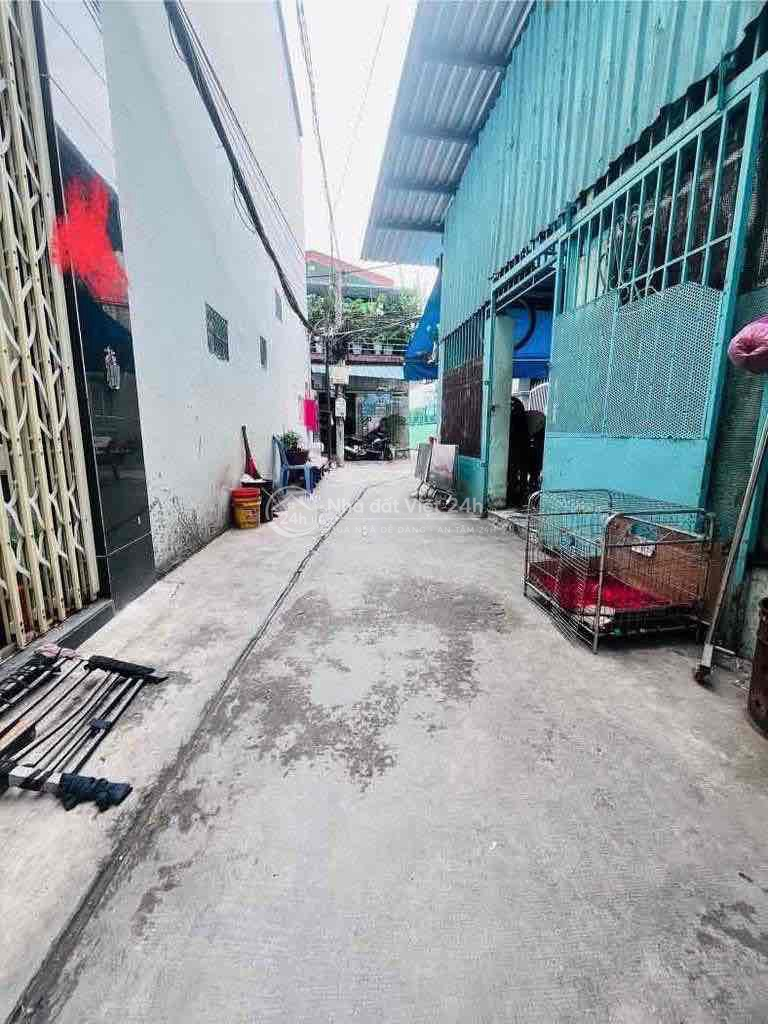 Nhà Đẹp Sổ Chung Bến Bình Đông Quận 8
