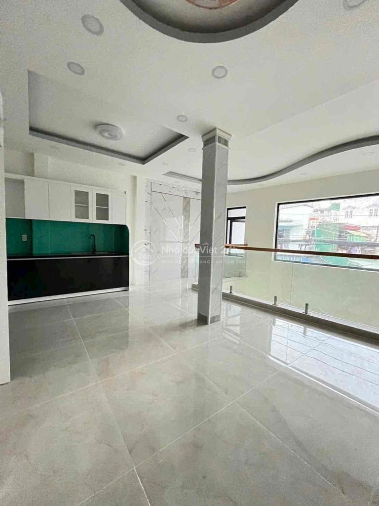 Nhà MTKD Lương Thế Vinh.DT:6.5 X 12m Trêt  2Lâu ST 4PN 4WC